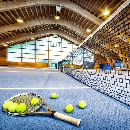 Tennishalle für Aktivitäten