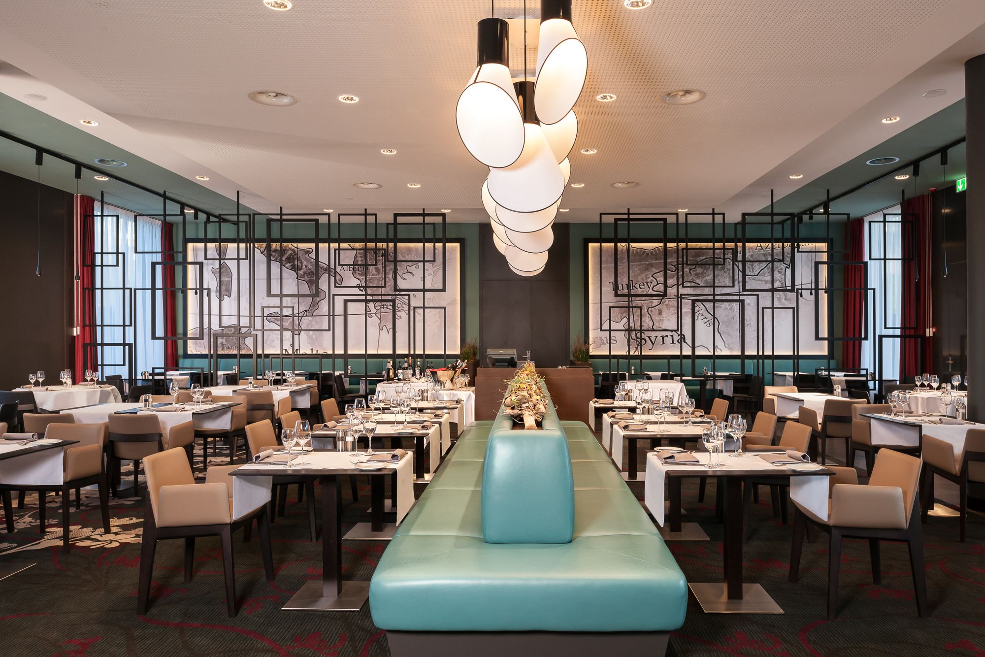 Restaurant mit stilvollem Interieur